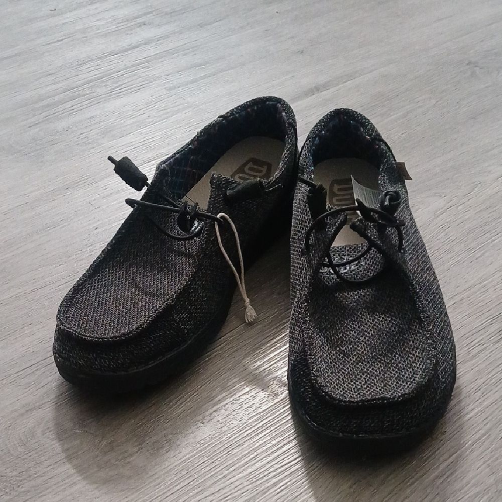 Hey Dude Wendy Sox Collection  Micro Total Black slip on shoes Sz 11 NWOT